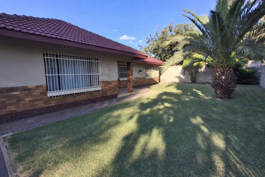 4 Bedroom Property for Sale in Sasolburg Ext 5 Free State